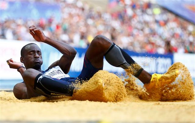 teddy tamgho champion du monde de triple saut