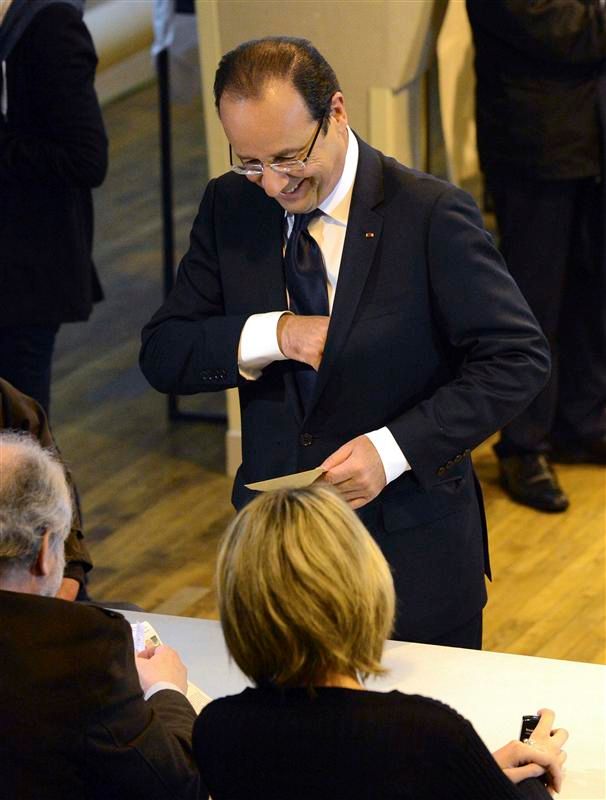 françois hollande a voté à tulle