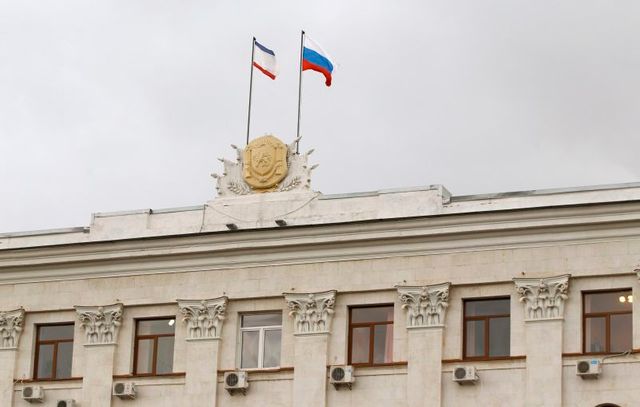 les élus de crimée votent le rattachement à la russie