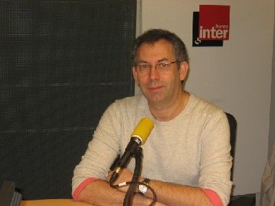 photo1