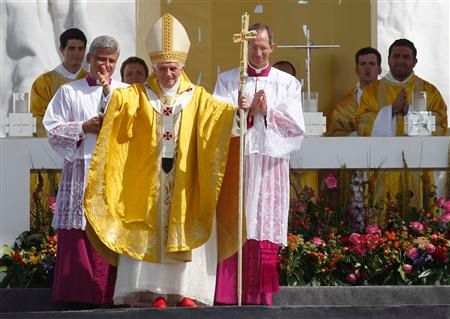 le pape appelle les jeunes à diffuser la parole de l'évangile