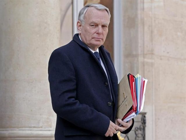 appel au calme d'ayrault avant la manifestation de quimper