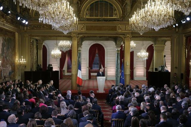 réactions contrastées au tournant social-démocrate de françois hollande