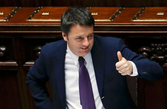les députés italiens votent la confiance à matteo renzi