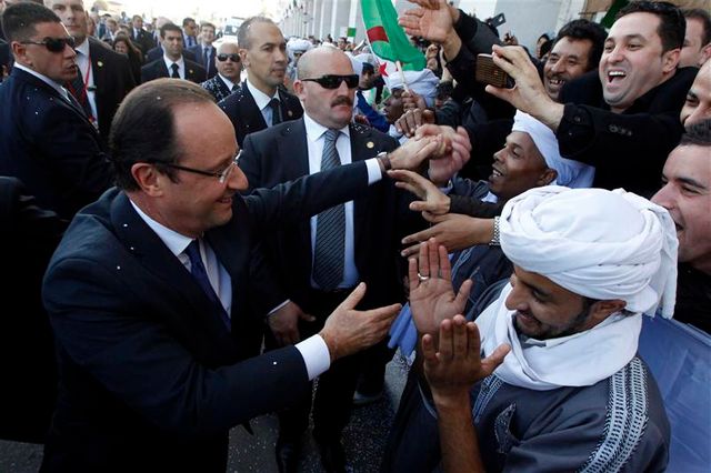 françois hollande en algérie