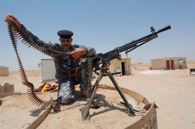 l'armée irakienne à l'assaut de tikrit