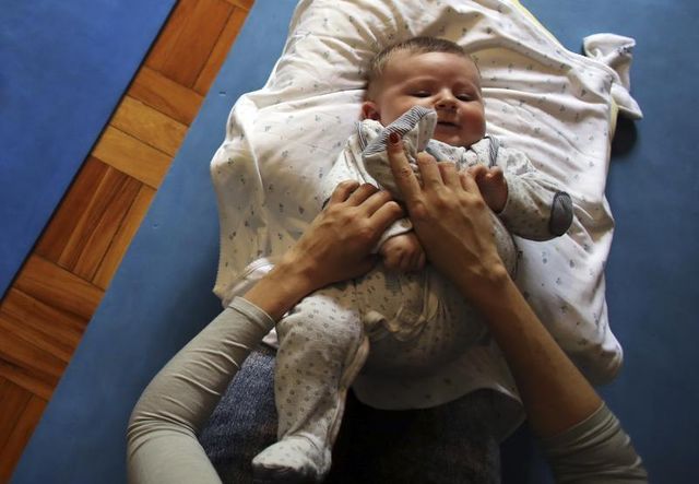 lingettes et laits pour bébés sont potentiellement nocifs