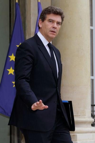 la direction de la concurrence à bruxelles dans le viseur de montebourg