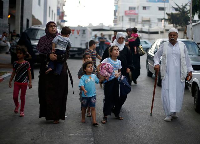 quarante morts dans le pilonnage d'un quartier de gaza