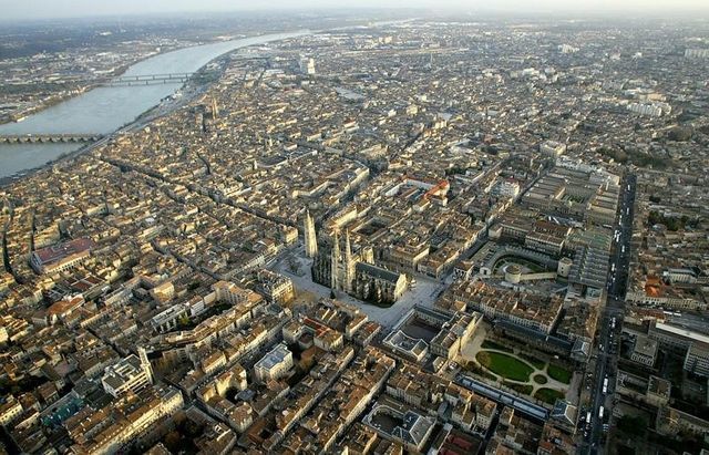 la fusion des régions, casse-tête à fort enjeu économique