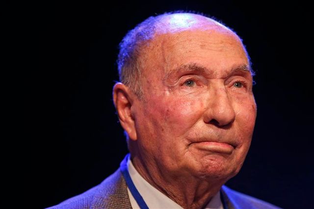 serge dassault va demander la levée de son immunité parlementaire