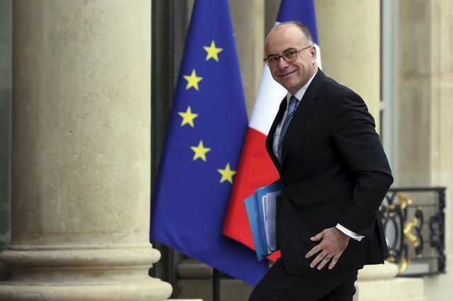 bernard cazeneuve passe de bercy à la place beauvau