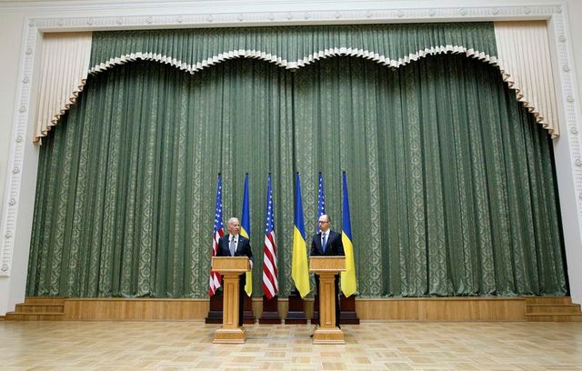 u.s. vice president joe biden and ukraine's prime minister arseny yatseniuk attend a media briefing in kiev