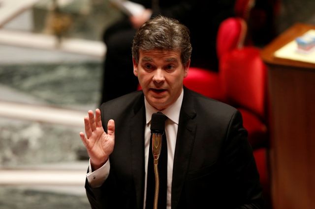 revers pour arnaud montebourg dans le dossier sfr