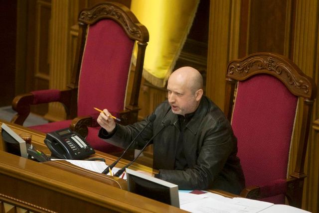 la formation du gouvernement ukrainien repoussée à jeudi