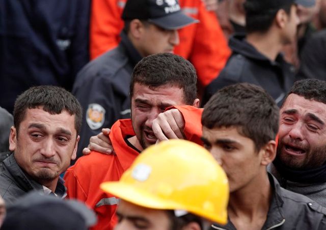 plus de 200 morts dans une mine de charbon en turquie