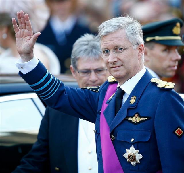 philippe, nouveau roi des belges dans un pays divisé