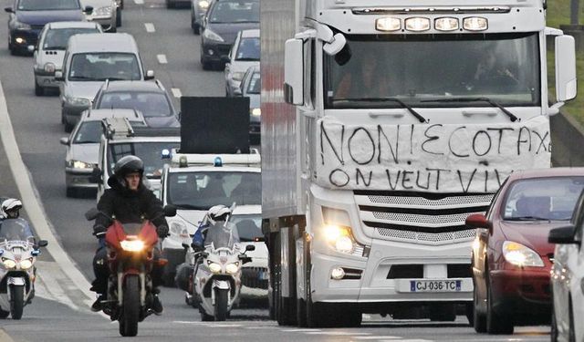 nouvelle mobilisation des routiers contre l'écotaxe samedi