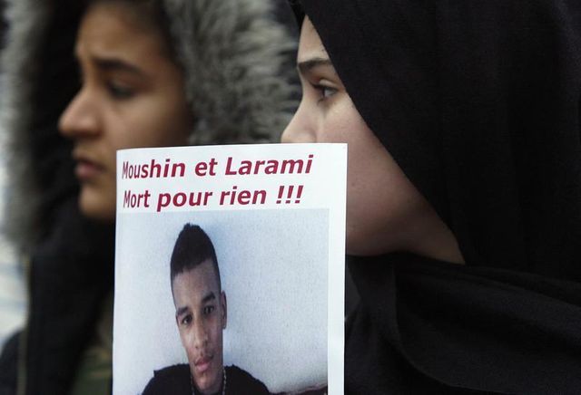 un policier jugé pour les morts de villiers-le-bel