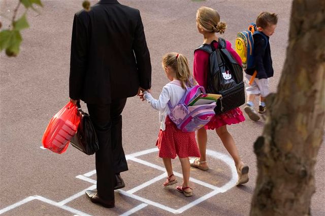 le gouvernement privilégie la baisse des allocations familiales pour les plus aisés