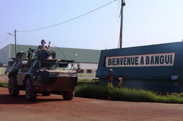 la france va accroître ses troupes en centrafrique