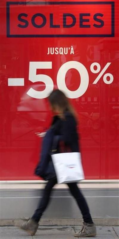 démarrage en demi-teinte des soldes d'hiver