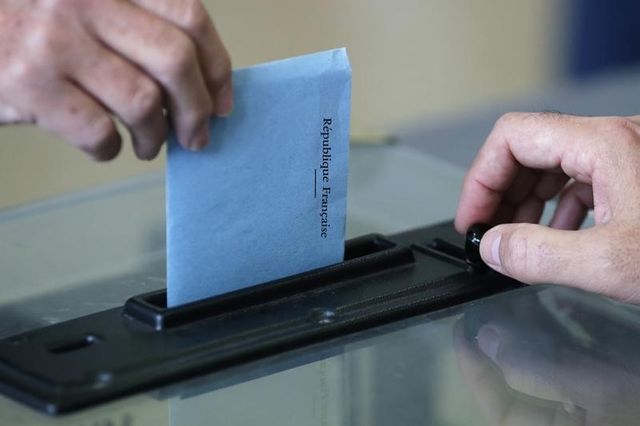 le ps reste mobilisé sur le droit de vote des étrangers