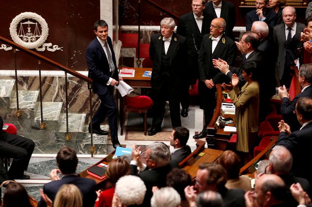 manuel valls obtient la confiance des députés