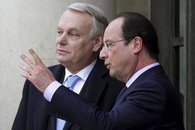 françois hollande et jean-marc ayrault évoquent l'après-municipales