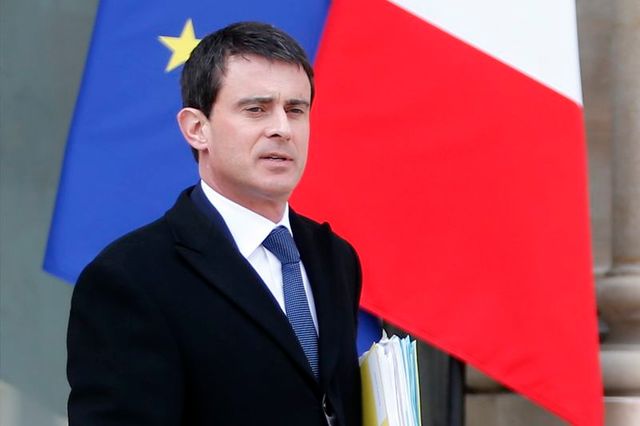 manuel valls va tenter de convaincre les partenaires sociaux