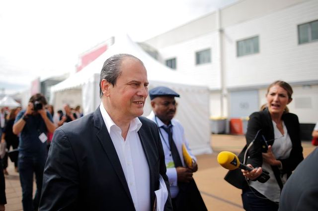 jean-christophe cambadélis s’en prend à berlin et invite le ps à sortir de sa bulle