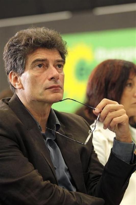 pascal durand dit que jean-marc ayrault n'a pas demandé sa tête