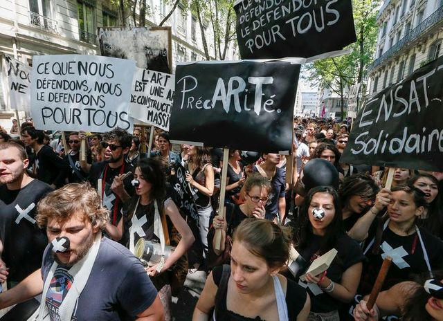 les intermittents du spectacle maintiennent la pression