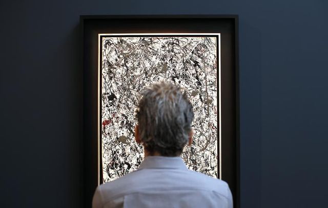 une vente aux enchères d’art contemporain bat de nouveaux records à new york