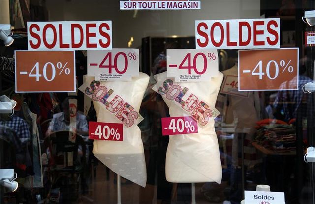l'inflation en baisse en juillet grâce aux soldes
