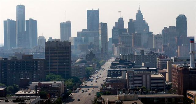un juge ordonne le retrait du dépôt de bilan de detroit