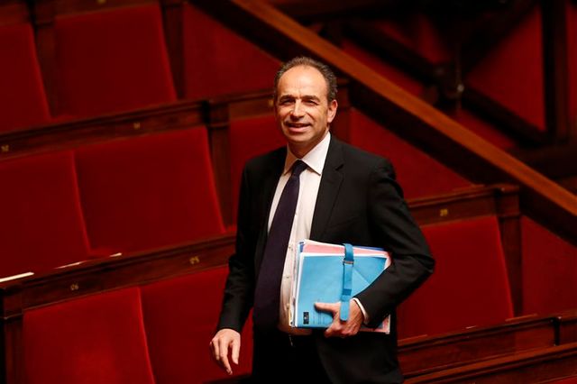 l'ump veut revoir les modalités du droit du sol