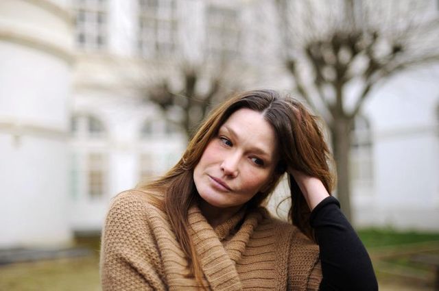 carla bruni dément toute rumeur de divorce