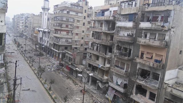 un quartier de homs repris par l'armée syrienne régulière