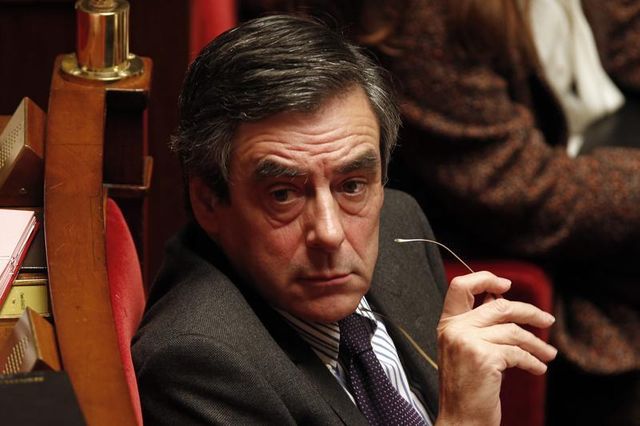 fillon relance la guerre au sein de l'ump
