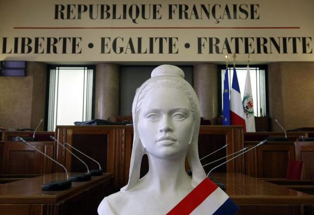 le conseil constitutionnel va se pencher sur le refus de célébrer des mariages homosexuels