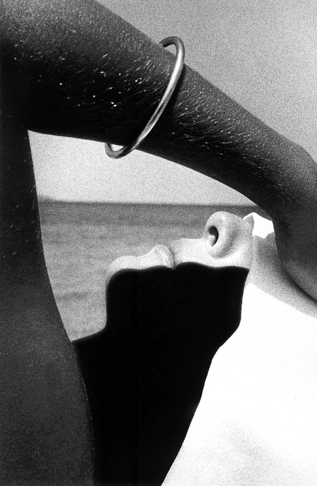 Mary Jane in Sardaigna © Ralph Gibson