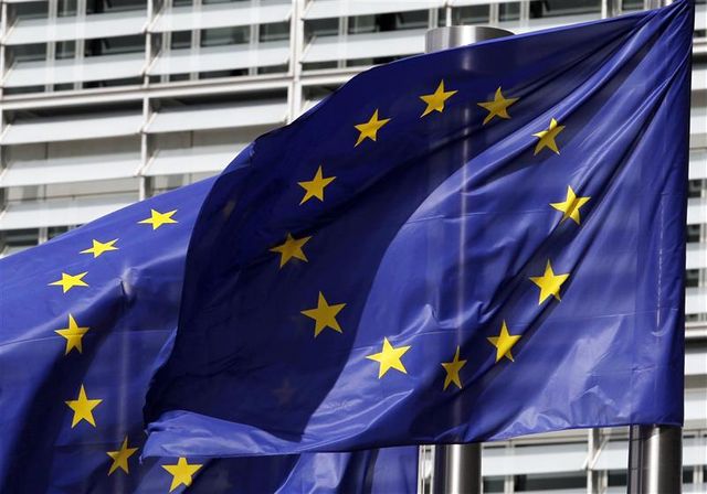 six français sur 10 jugent négative l'union européenne