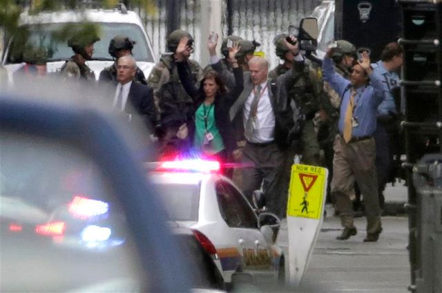 une fusillade fait 13 morts à washington