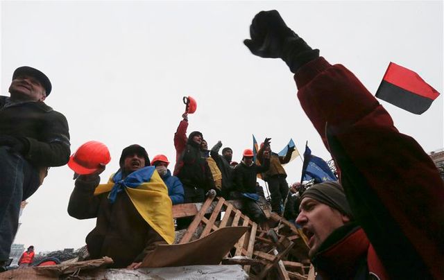 viktor ianoukovitch se dit ouvert au dialogue en ukraine