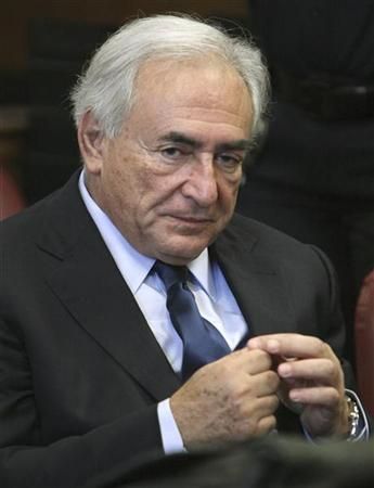 les accusations contre dominique strauss-kahn pourraient s'effondrer