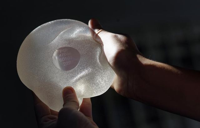 des milliers de porteuses d'implants pip privées d'indemnisation