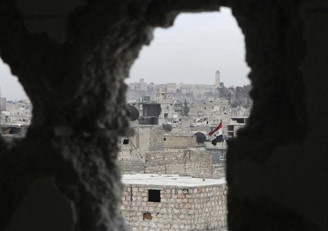 souad merah est vraisemblablement en syrie, d’après bernard cazeneuve