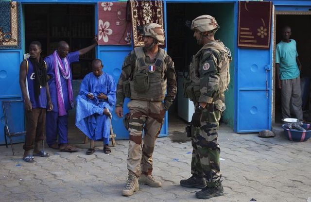 le calendrier de l'opération serval au mali ne sera pas modifié