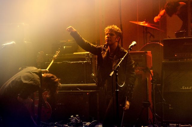 Last Train en live dans "Partons en live"